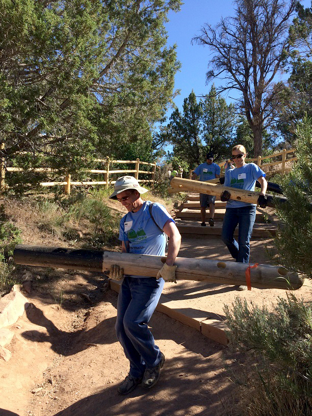 ROARING FORK OUTDOOR VOLUNTEERS