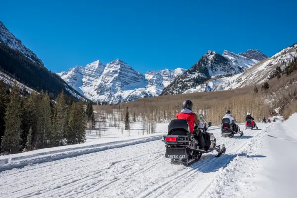Maroon Bells Snowmobile