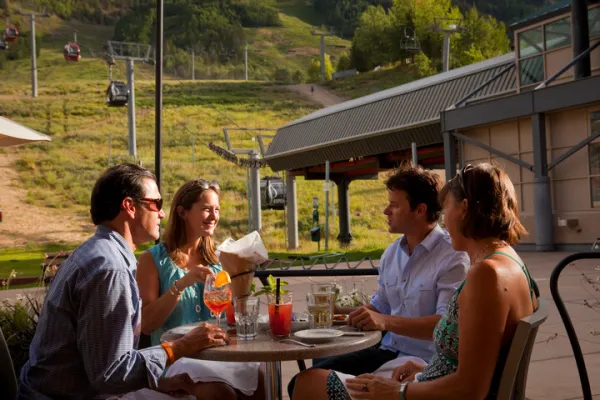Outdoor dining, Ajax